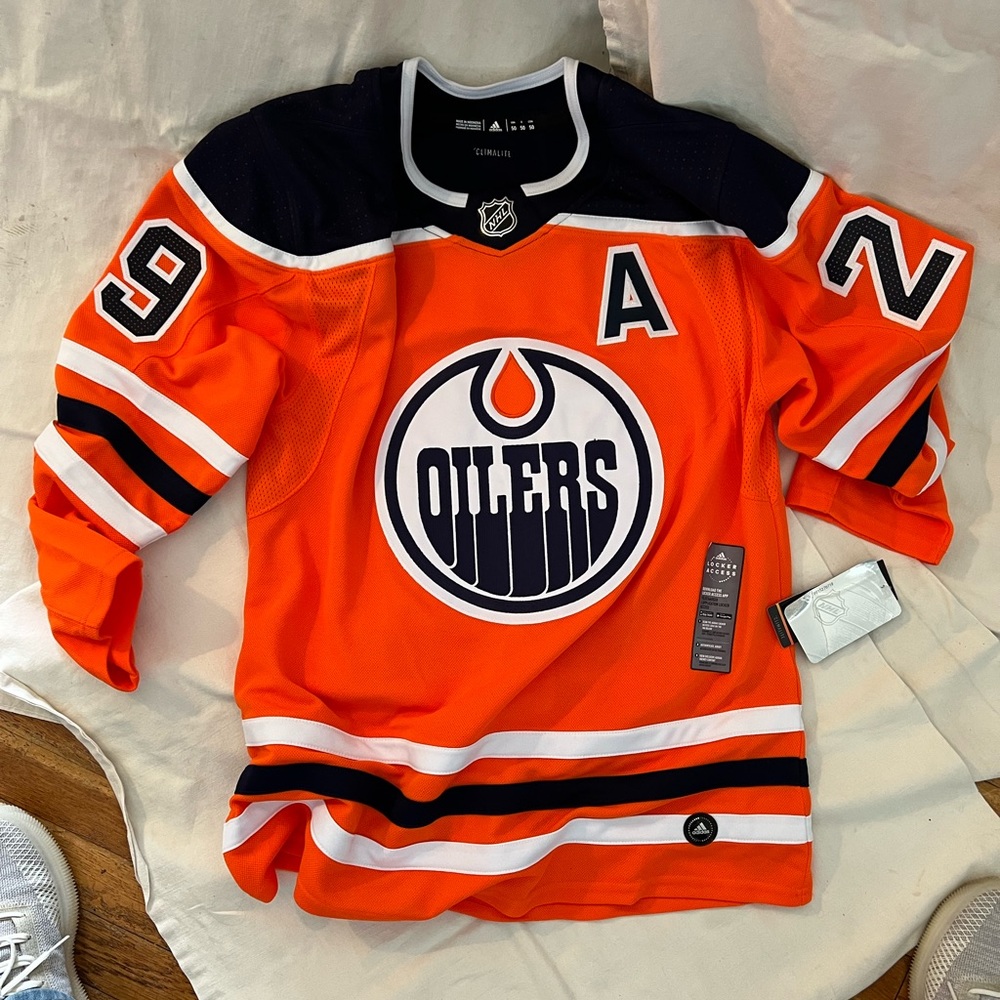 ADIDAS Authentic NHL Edmonton Oilers Hockey Jersey